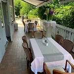 Waldhotel 