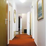 Hotel Waldhotel 