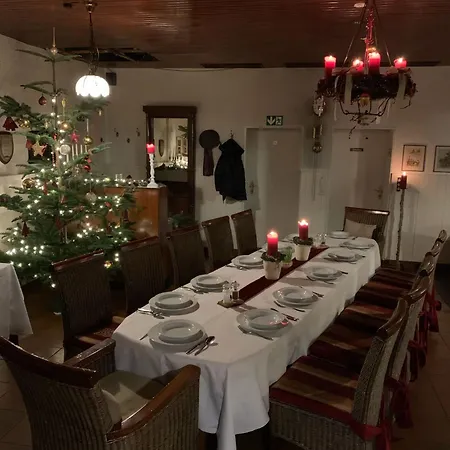 Waldhotel 
