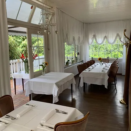 Waldhotel 