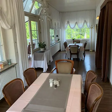 Waldhotel 