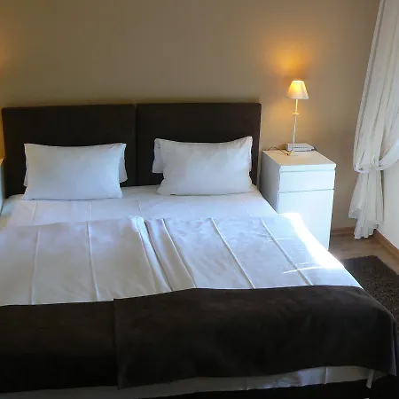 Ξενοδοχείο Waldhotel 