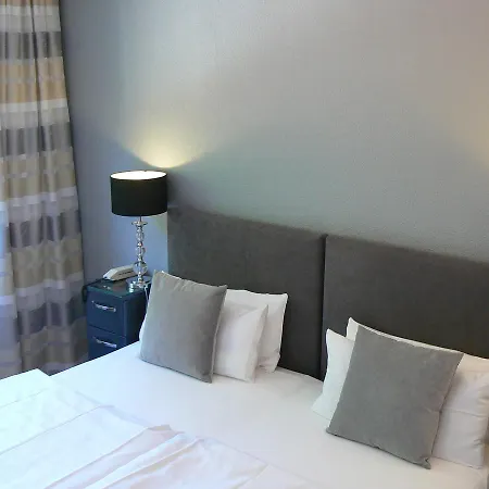 Hotell Waldhotel 
