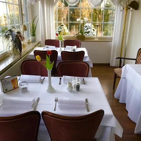 Hotel Waldhotel 