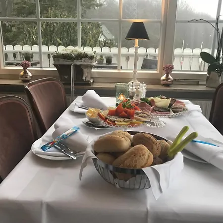 Waldhotel 